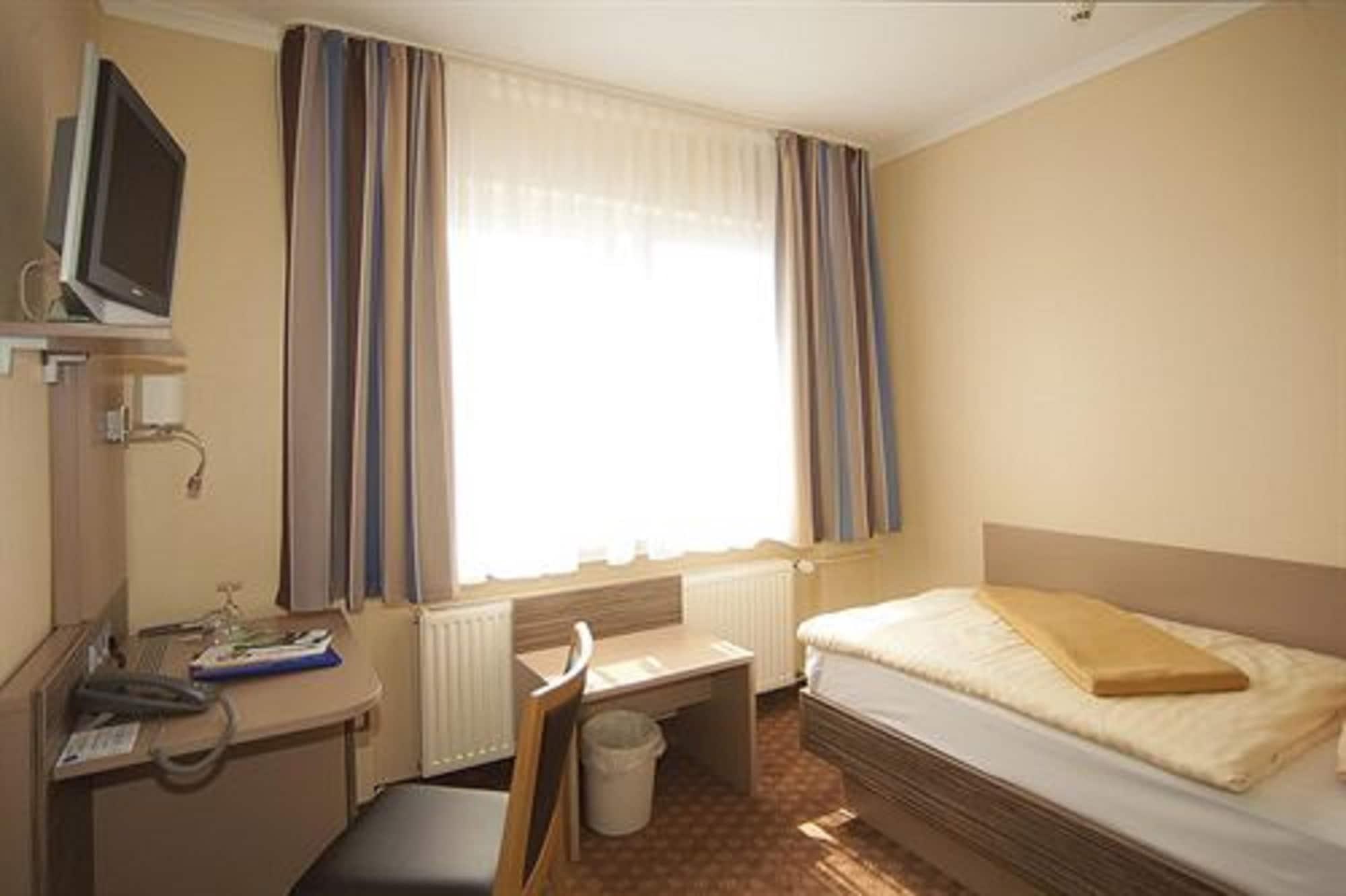 City Hotel بريمرهافن المظهر الخارجي الصورة
